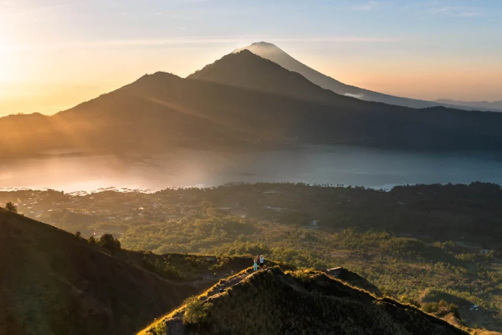 batur-summit