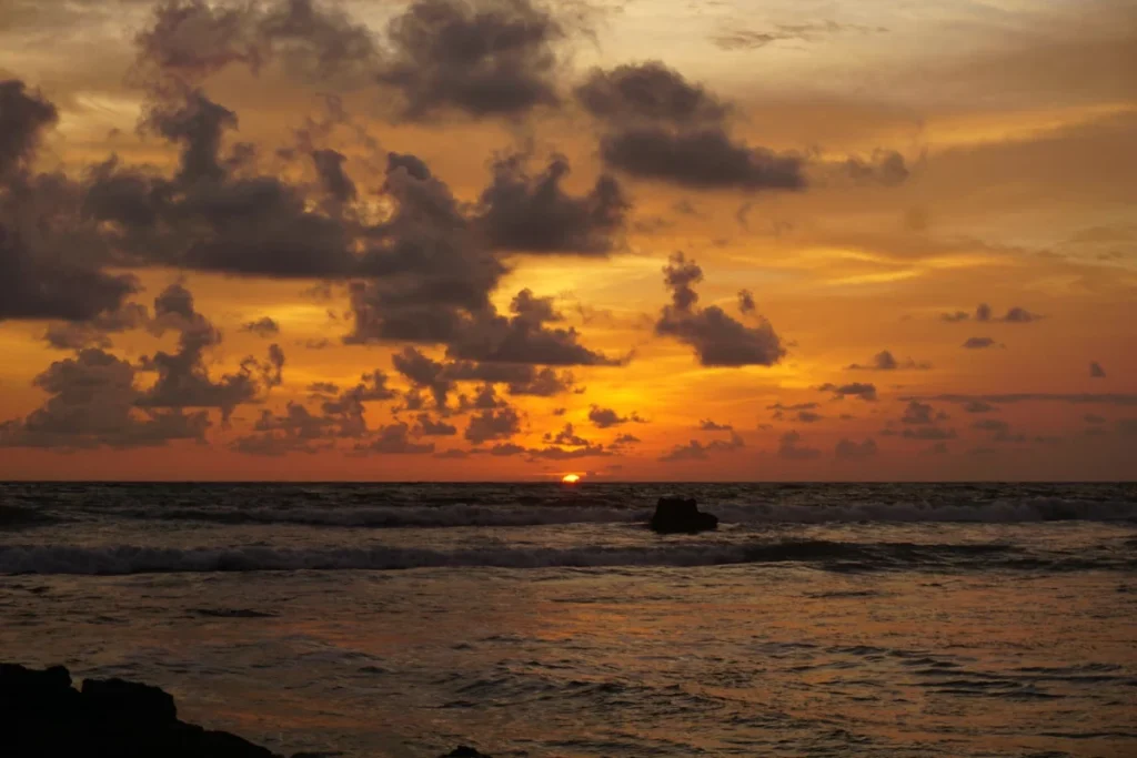 sunset-bali