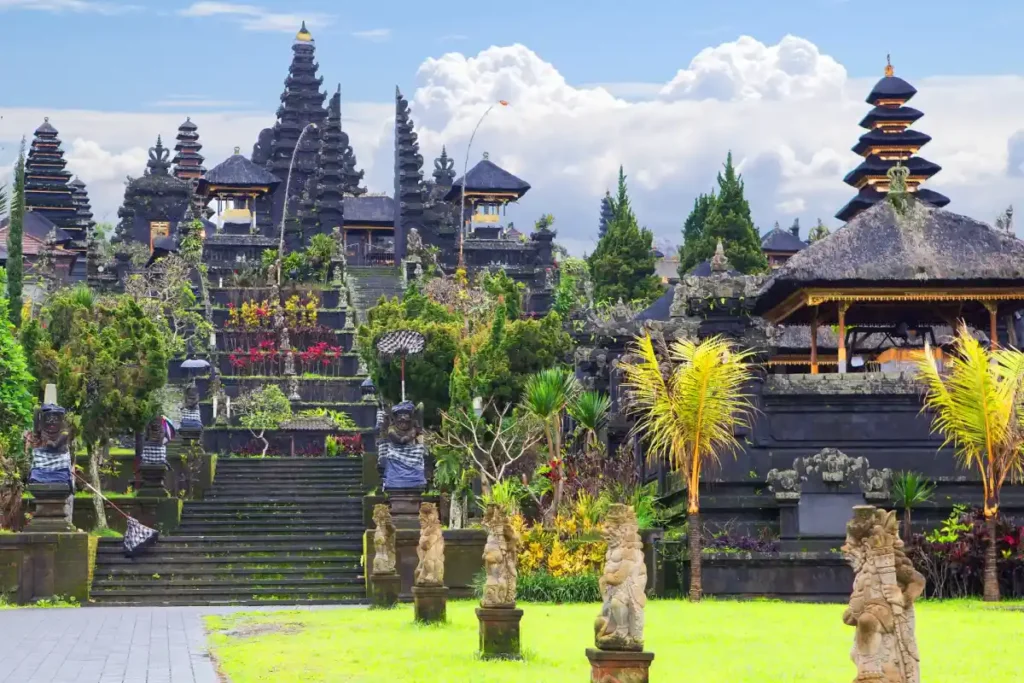 besakih-temple-bali-bi
