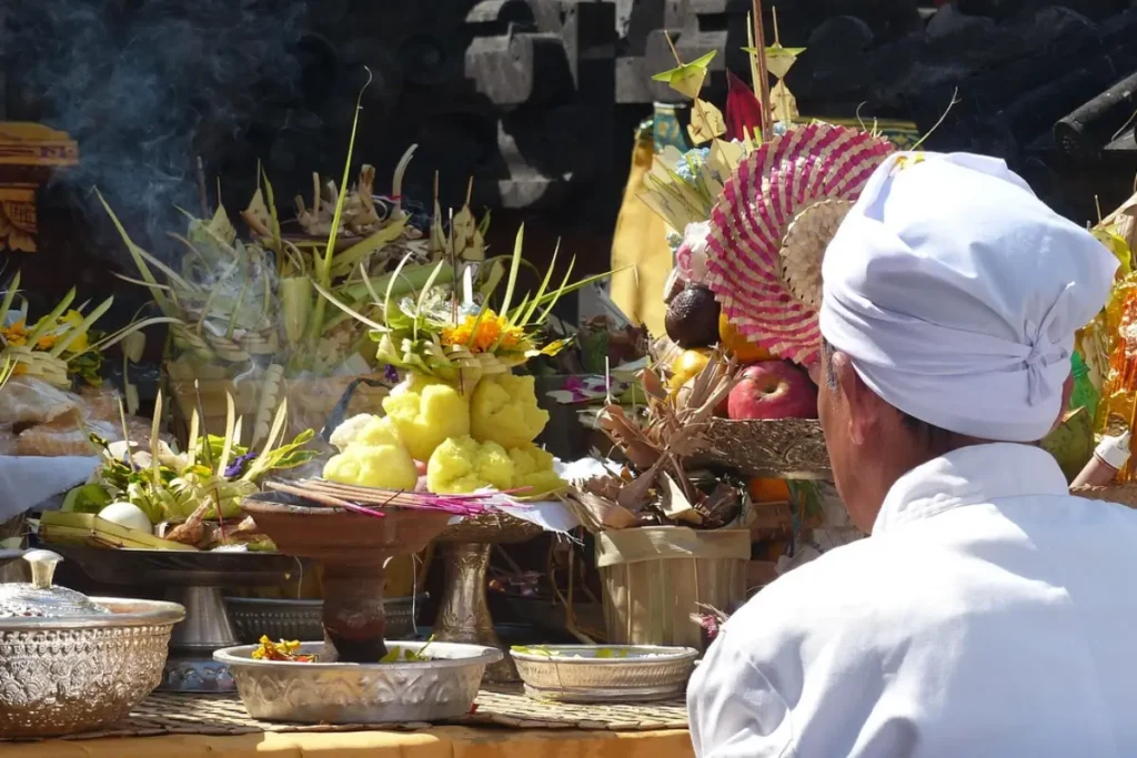 bali-offerings-ritual