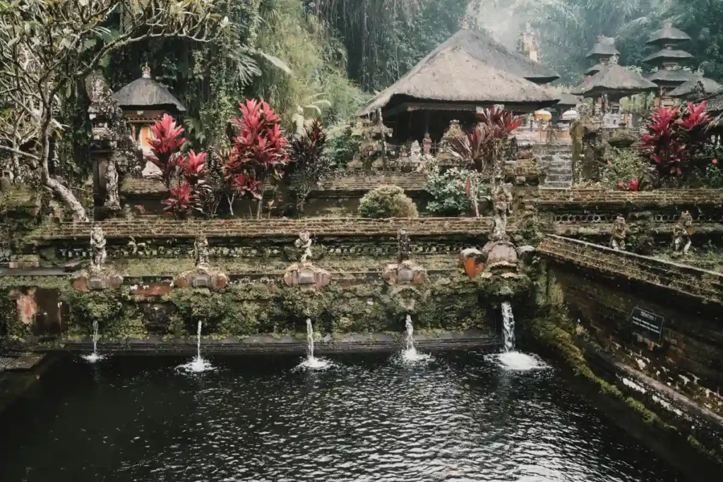 Ubud palace architecture