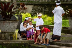 A Balinese family