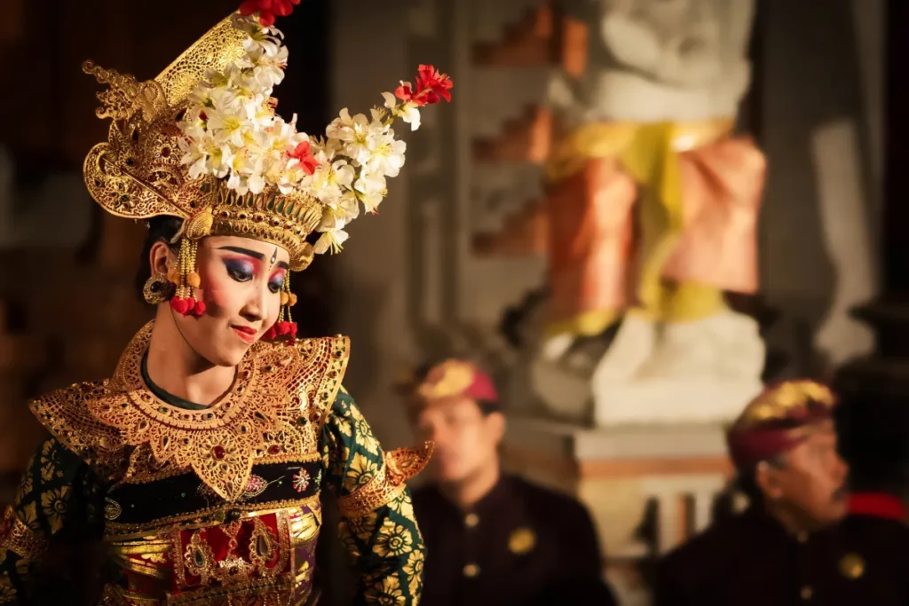 Legong dance, isi it different from Barong dance?