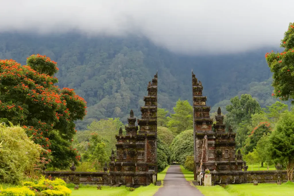 Explore Bali's heritage through immersive education