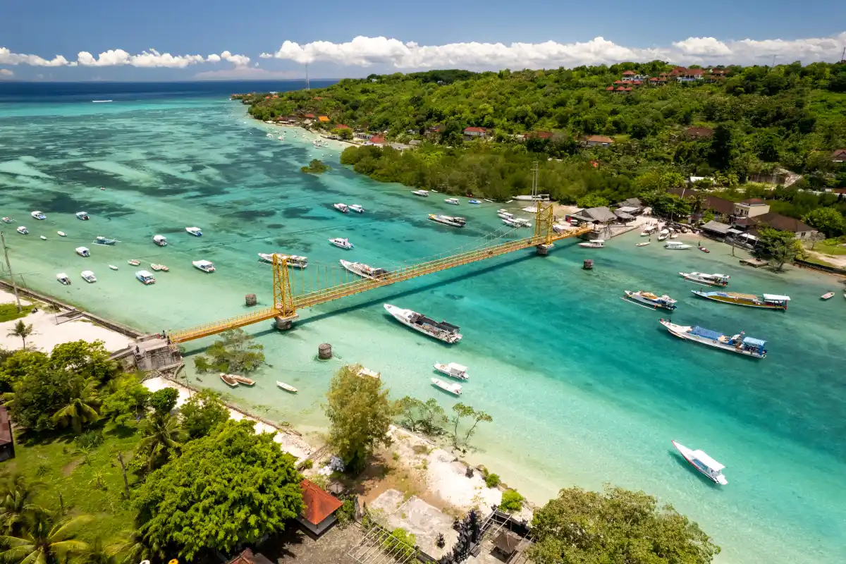 Nusa lembongan bridge