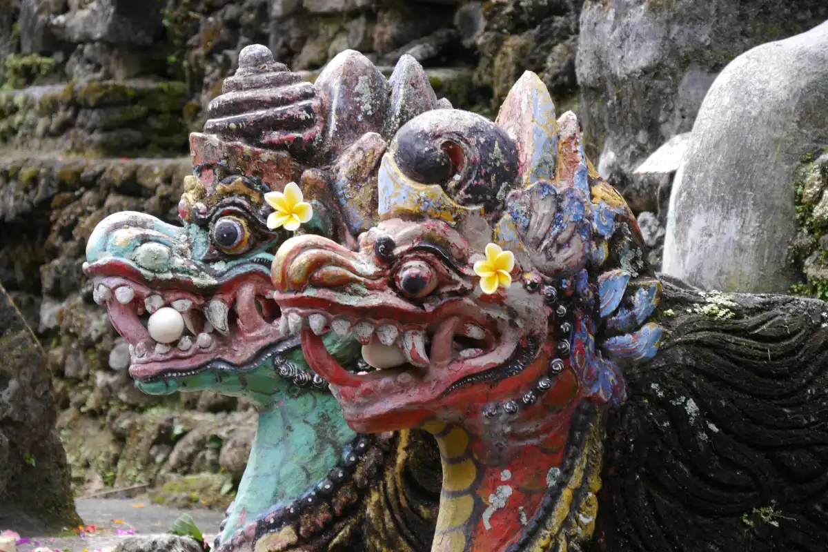 Dragon deity statue